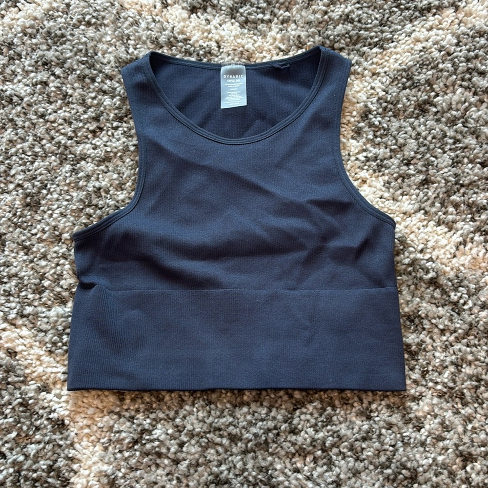 Navy blue dynamic tank top “one size fits all” but fits small.
